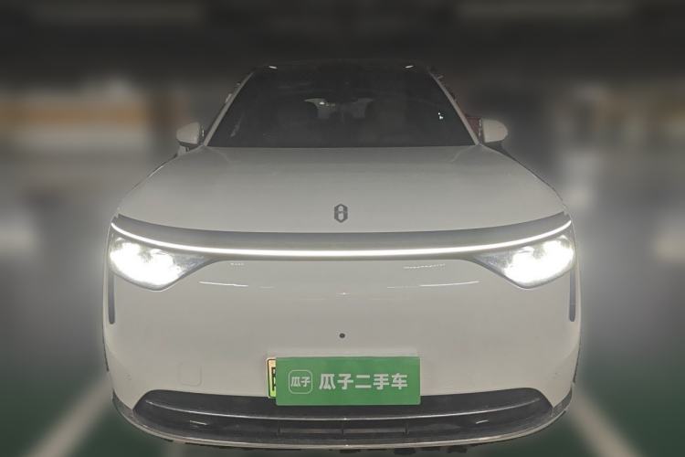 Used Hima AITO M8 2025 Extended-Range Max+ Version 53.4 kWh 5-Seater Edition Front