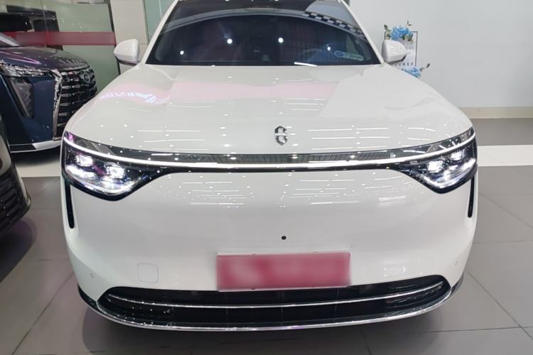 Used Hima AITO M8 2025 Extended-Range Max+ Version 53.4 kWh 5-Seater Edition Front