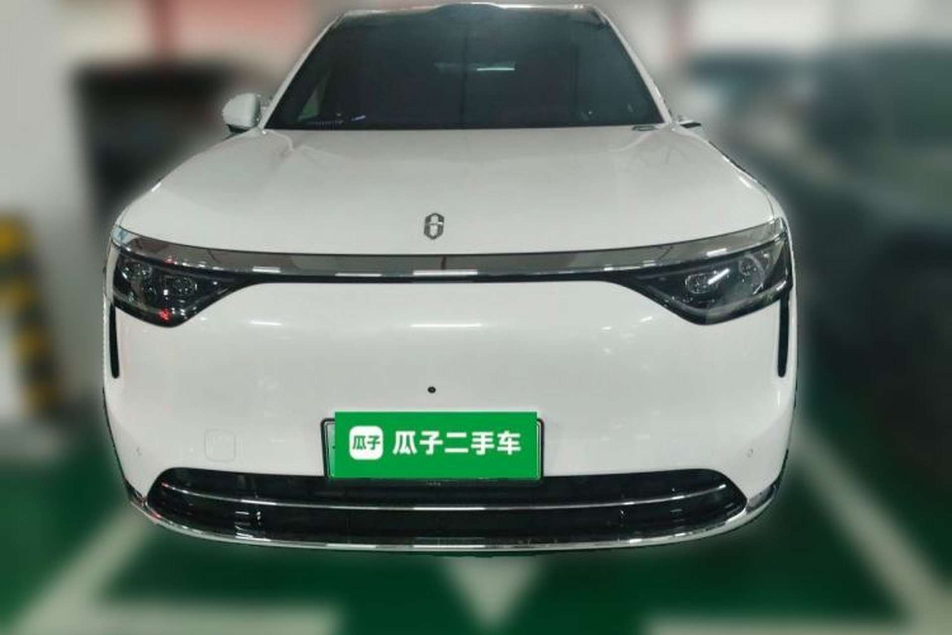Used Hima AITO M8 2025 Extended-Range Max+ Version 53.4 kWh 6-Seater Edition Front