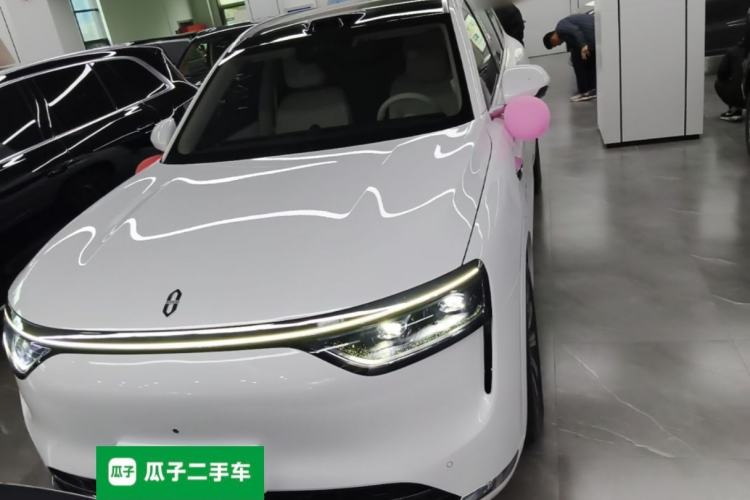Used Hima AITO M8 2025 Extended-Range Max+ Version 53.4 kWh 5-Seater Edition Front