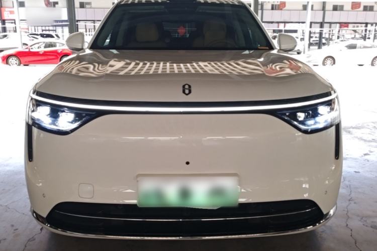 Used Hima AITO M8 2025 Extended-Range Ultra Version 53.4 kWh 6-Seater Edition Front