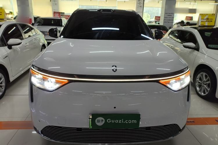 Used Hima AITO M8 2025 Extended-Range Max+ Version 53.4 kWh 6-Seater Edition Front