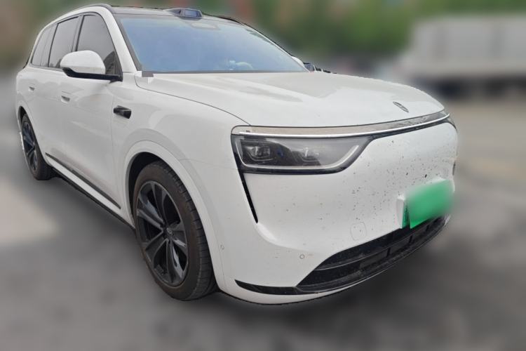 Used Hima AITO M8 2025 Extended-Range Max+ Version 53.4 kWh 6-Seater Edition Front Right 45 Deg