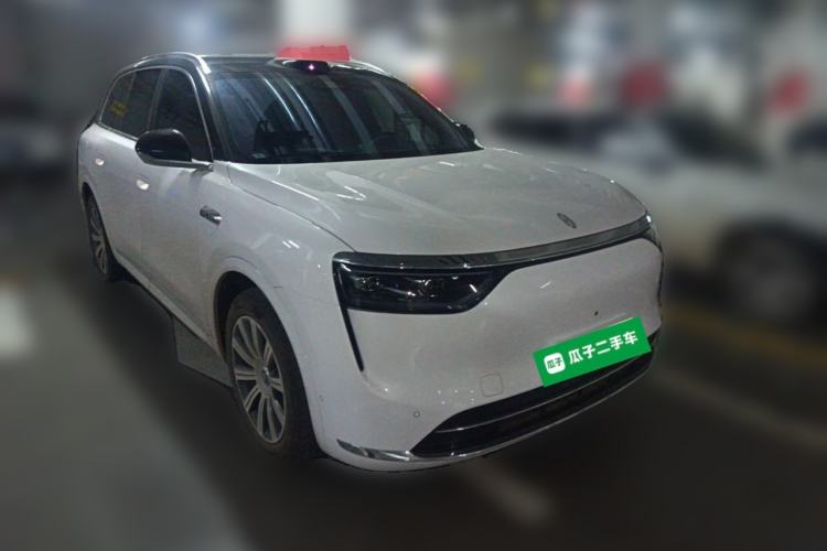 Used Hima AITO M8 2025 Extended-Range Max+ Version 53.4 kWh 5-Seater Edition Front Right 45 Deg