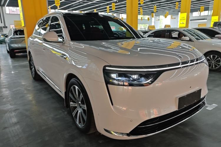 Used Hima AITO M8 2025 Extended-Range Max+ Version 53.4 kWh 6-Seater Edition Front Right 45 Deg