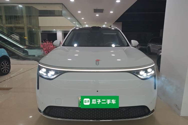 Used Hima AITO M8 2025 Model, Pure Electric Max+ Six-Seat Long-Range Version Front
