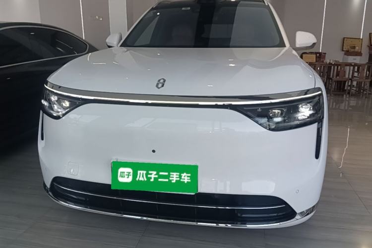 Used Hima AITO M8 2025 Extended-Range Ultra Version 53.4 kWh 6-Seater Edition Front