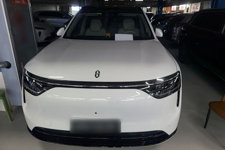 Used Hima AITO M8 2025 Extended-Range Max+ Version 53.4 kWh 5-Seater Edition Front