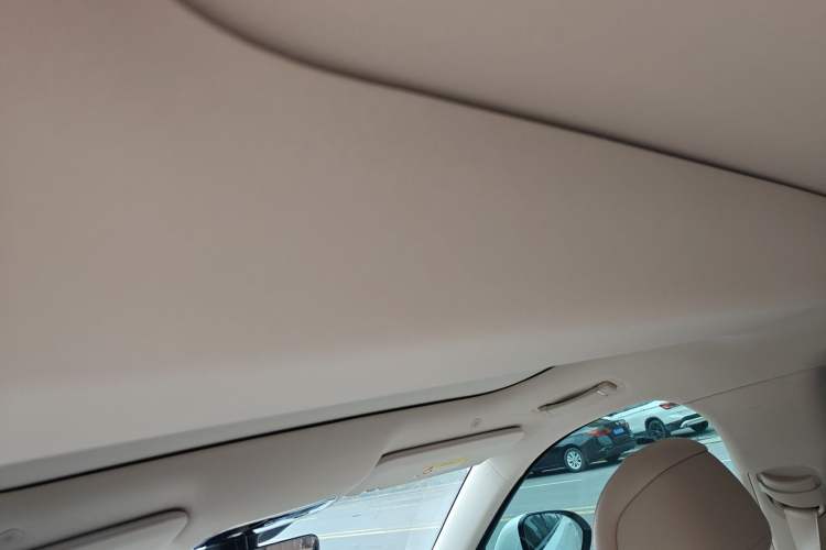 Used Hima AITO M8 2025 Extended-Range Max+ Version 53.4 kWh 6-Seater Edition Headliner