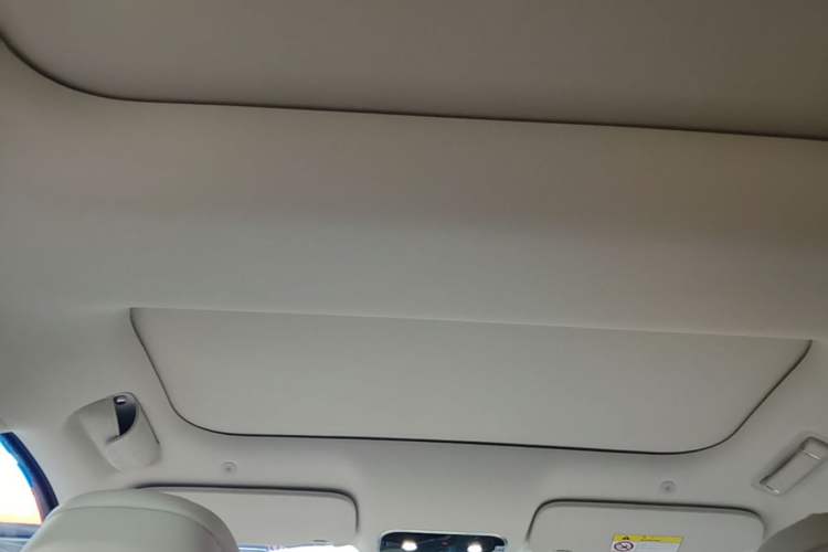 Used Hima AITO M8 2025 Model, Pure Electric Max+ Six-Seat Long-Range Version Headliner