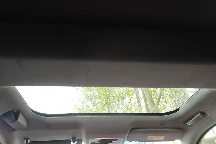 Used Hima AITO M8 2025 Extended-Range Max+ Version 53.4 kWh 6-Seater Edition Headliner