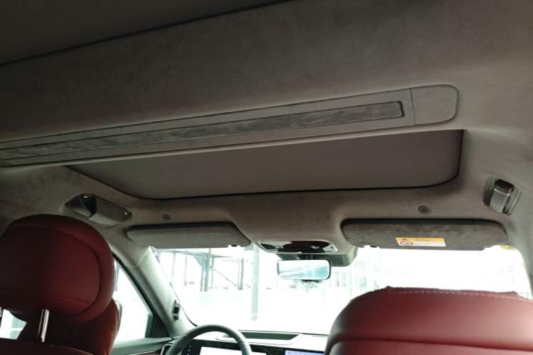 Used Hima AITO M8 2025 Extended-Range Ultra Version 53.4 kWh 6-Seater Edition Headliner