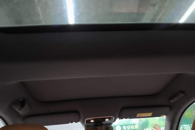 Used Hima AITO M8 2025 Extended-Range Max+ Version 53.4 kWh 5-Seater Edition Headliner
