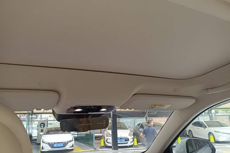 Used Hima AITO M8 2025 Extended-Range Ultra Version 53.4 kWh 5-Seater Edition Headliner