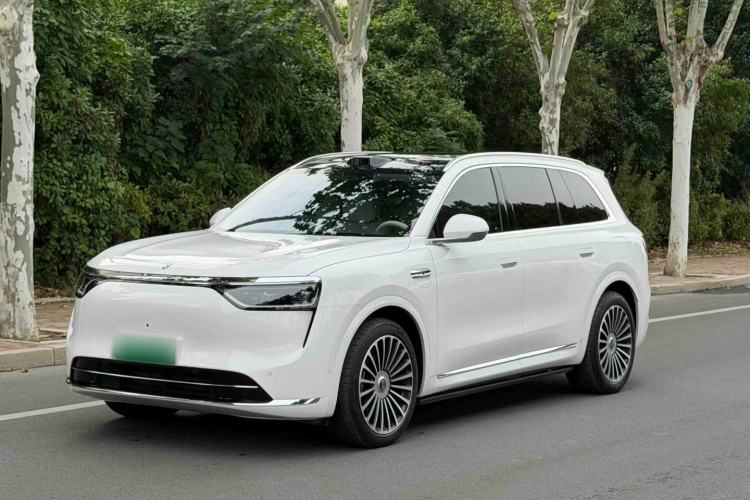 Hima AITO M8 2025 Extended-Range Max+ Version 53.4 kWh 6-Seater Edition