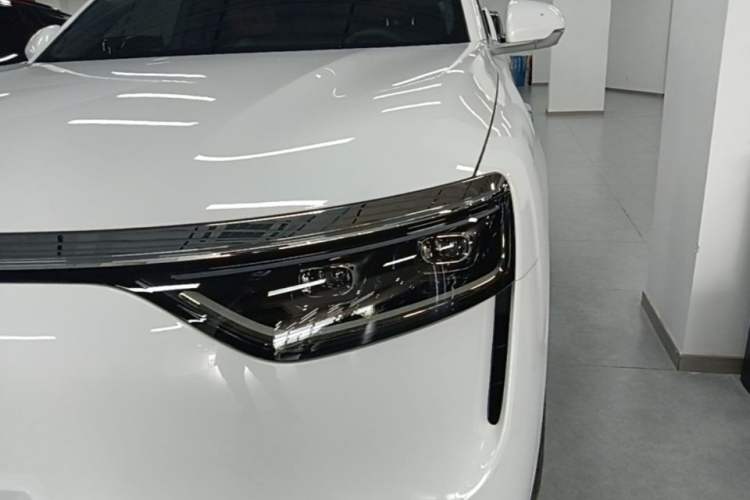 Used Hima AITO M8 2025 Extended-Range Max+ Version 53.4 kWh 5-Seater Edition Left Front Headlight