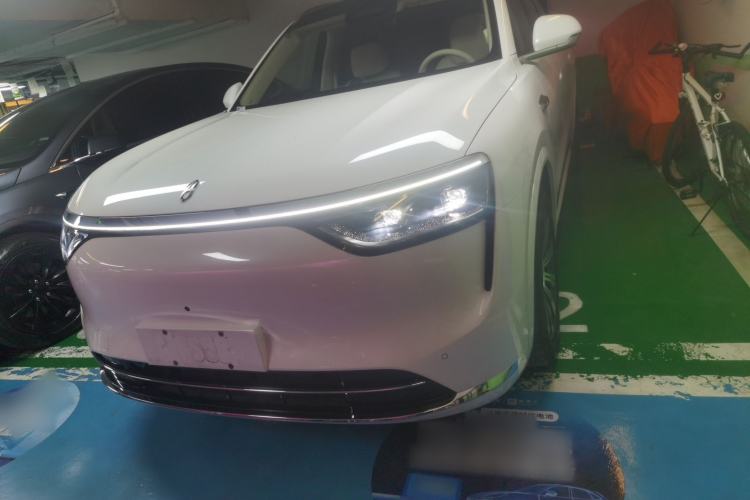 Used Hima AITO M8 2025 Extended-Range Max+ Version 53.4 kWh 6-Seater Edition Left Front Headlight