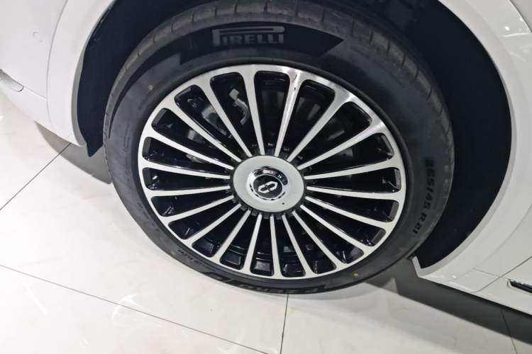 Used Hima AITO M8 2025 Extended-Range Ultra Version 53.4 kWh 6-Seater Edition Left Front Wheel Hub