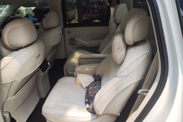 Used Hima AITO M8 2025 Extended-Range Max+ Version 53.4 kWh 6-Seater Edition Left Rear Seat
