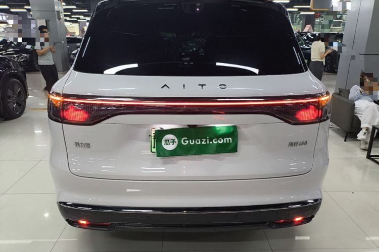 Used Hima AITO M8 2025 Extended-Range Max+ Version 53.4 kWh 6-Seater Edition Rear
