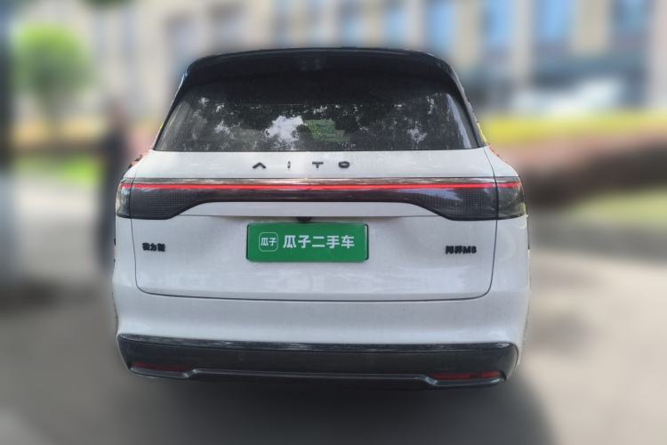 Used Hima AITO M8 2025 Extended-Range Max+ Version 53.4 kWh 6-Seater Edition Rear