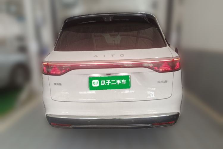 Used Hima AITO M8 2025 Extended-Range Ultra Version 53.4 kWh 6-Seater Edition Rear