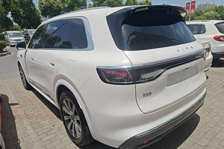 Used Hima AITO M8 2025 Extended-Range Max+ Version 53.4 kWh 6-Seater Edition Rear Left 45 Deg