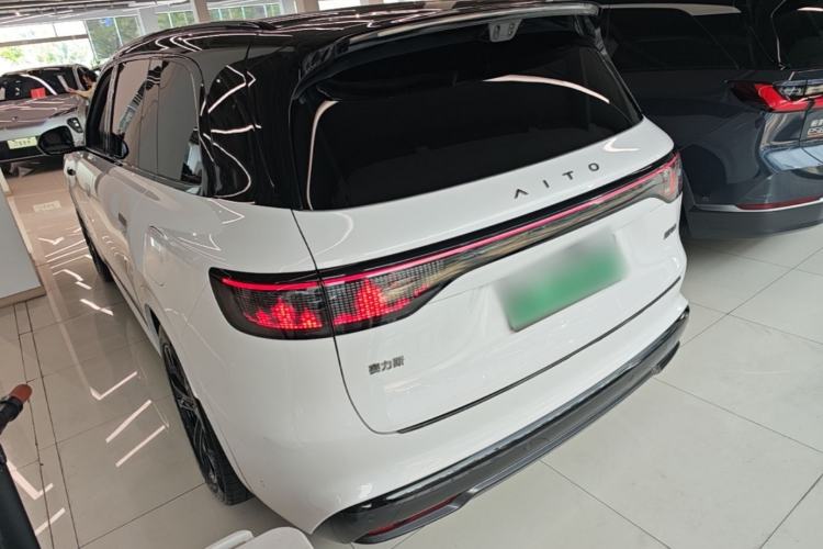 Used Hima AITO M8 2025 Extended-Range Max+ Version 53.4 kWh 6-Seater Edition Rear Left 45 Deg