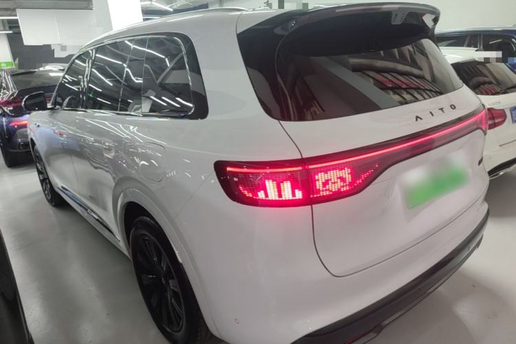 Used Hima AITO M8 2025 Extended-Range Max+ Version 53.4 kWh 6-Seater Edition Rear Left 45 Deg
