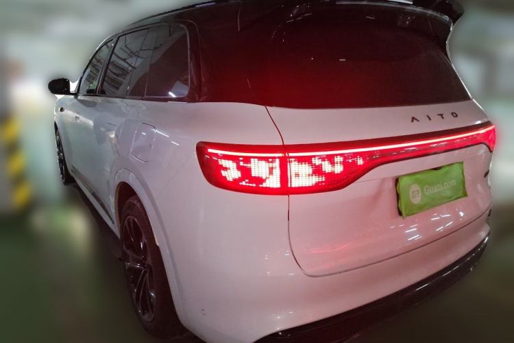 Used Hima AITO M8 2025 Extended-Range Ultra Version 53.4 kWh 6-Seater Edition Rear Left 45 Deg