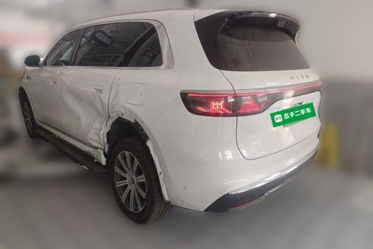 Used Hima AITO M8 2025 Extended-Range Ultra Version 53.4 kWh 6-Seater Edition Rear Left 45 Deg