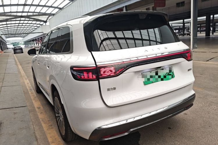 Used Hima AITO M8 2025 Extended-Range Ultra Version 53.4 kWh 6-Seater Edition Rear Left 45 Deg