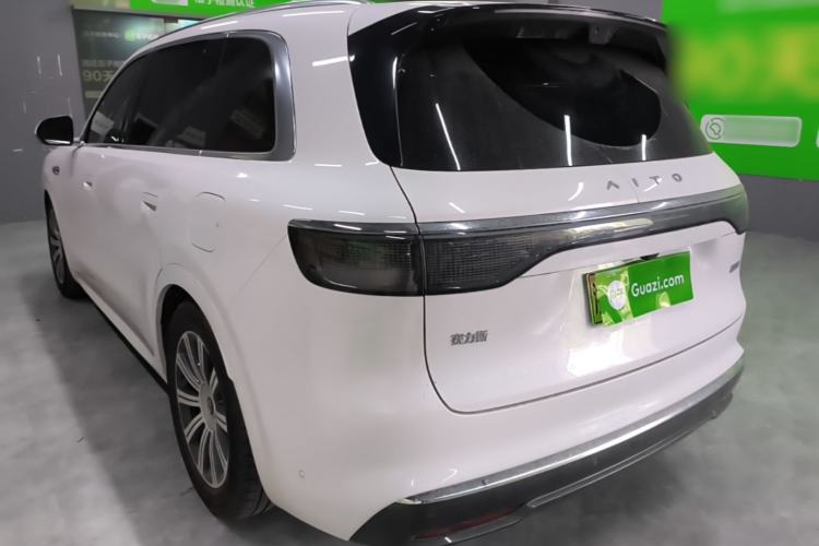 Used Hima AITO M8 2025 Extended-Range Max+ Version 53.4 kWh 5-Seater Edition Rear Left 45 Deg