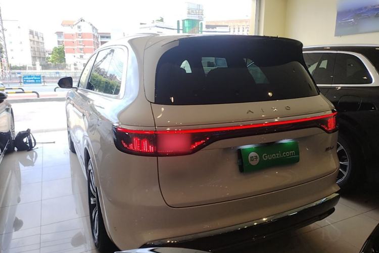 Used Hima AITO M8 2025 Extended-Range Max+ Version 53.4 kWh 6-Seater Edition Rear Left 45 Deg