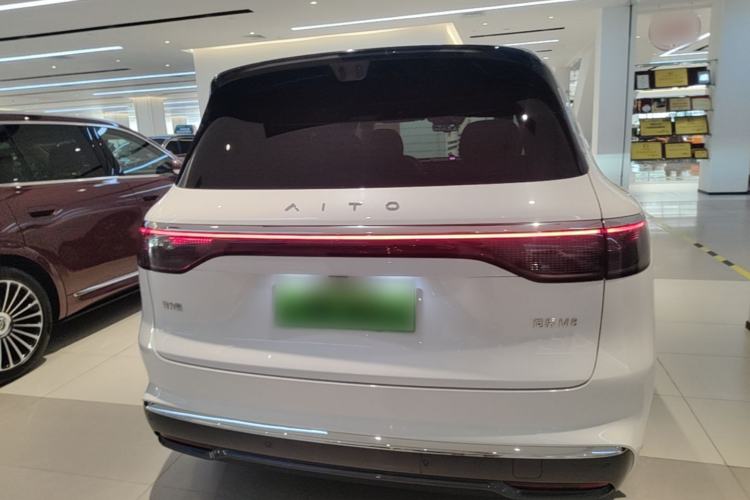 Used Hima AITO M8 2025 Extended-Range Ultra Version 53.4 kWh 6-Seater Edition Rear