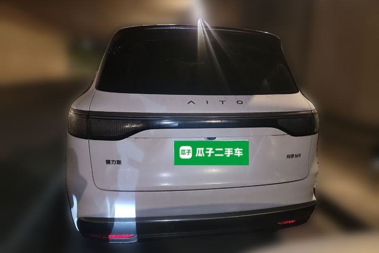 Used Hima AITO M8 2025 Extended-Range Max+ Version 53.4 kWh 6-Seater Edition Rear