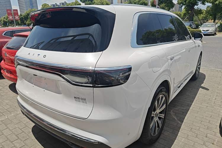 Used Hima AITO M8 2025 Extended-Range Max+ Version 53.4 kWh 6-Seater Edition Rear Right 45 Deg
