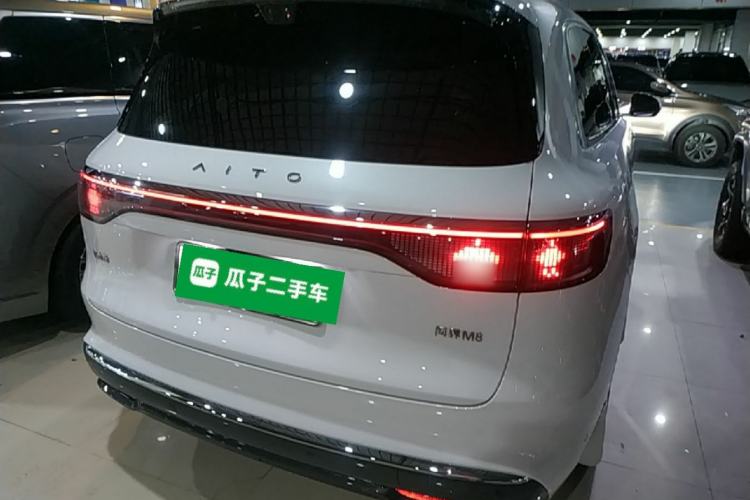 Used Hima AITO M8 2025 Extended-Range Max+ Version 53.4 kWh 6-Seater Edition Rear Right 45 Deg