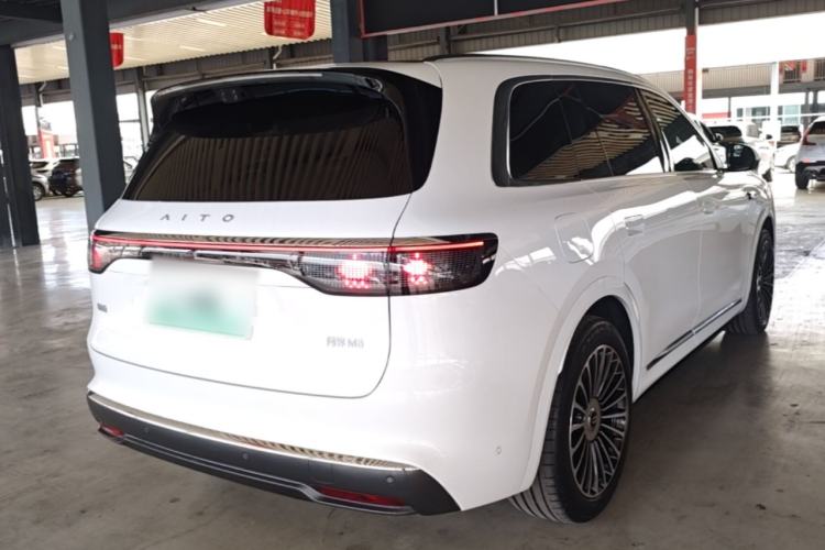 Used Hima AITO M8 2025 Extended-Range Ultra Version 53.4 kWh 6-Seater Edition Rear Right 45 Deg