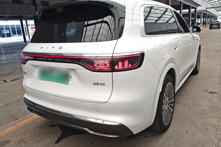 Used Hima AITO M8 2025 Extended-Range Ultra Version 53.4 kWh 6-Seater Edition Rear Right 45 Deg