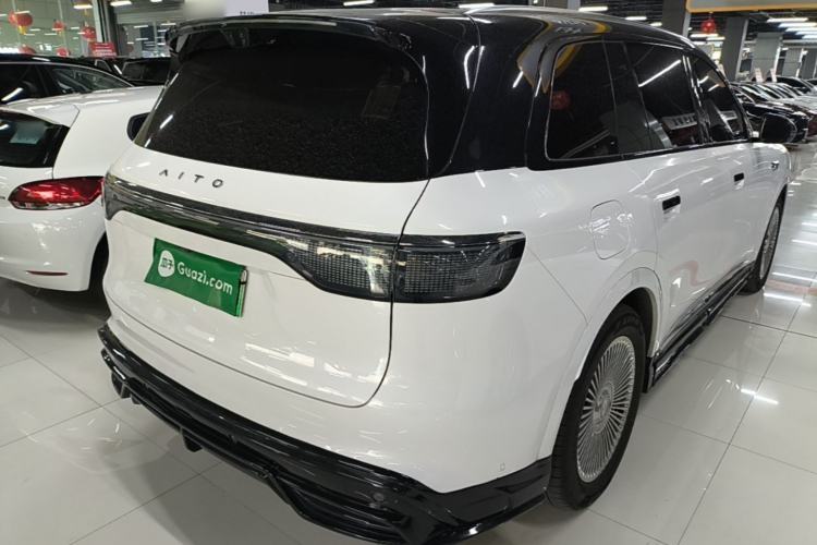 Used Hima AITO M8 2025 Extended-Range Max+ Version 53.4 kWh 6-Seater Edition Rear Right 45 Deg