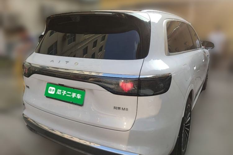 Used Hima AITO M8 2025 Extended-Range Ultra Version 53.4 kWh 6-Seater Edition Rear Right 45 Deg