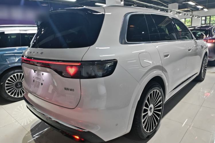 Used Hima AITO M8 2025 Extended-Range Ultra Version 53.4 kWh 6-Seater Edition Rear Right 45 Deg