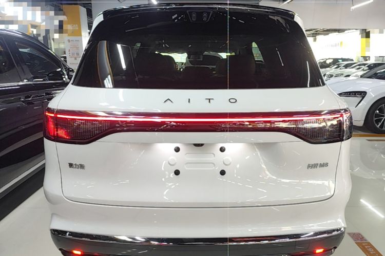Used Hima AITO M8 2025 Extended-Range Max Version 37 kWh 5-Seater Rear