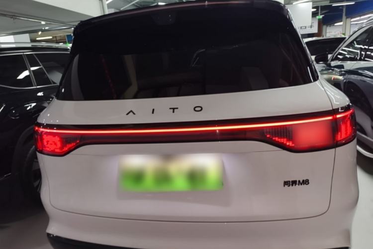 Used Hima AITO M8 2025 Extended-Range Max+ Version 53.4 kWh 6-Seater Edition Rear