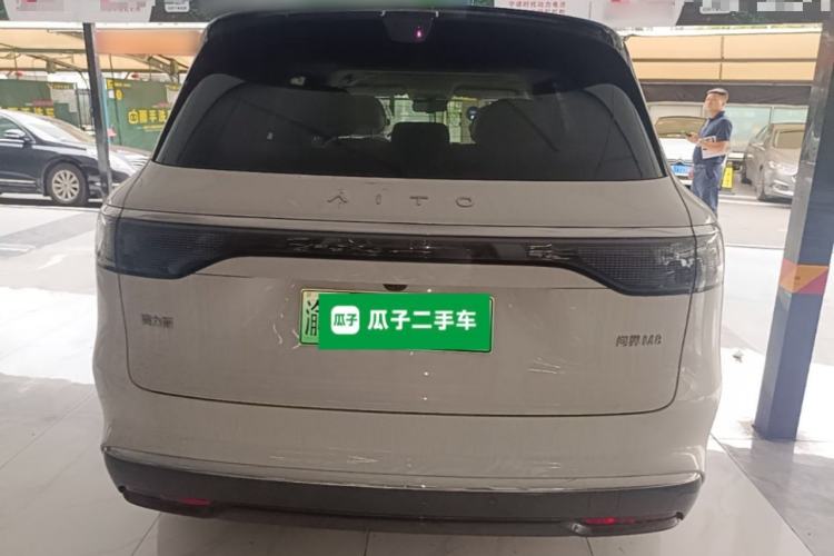 Used Hima AITO M8 2025 Extended-Range Ultra Version 53.4 kWh 5-Seater Edition Rear