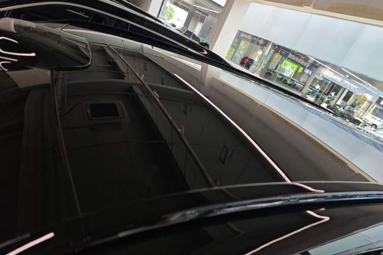 Used Hima AITO M8 2025 Extended-Range Max+ Version 53.4 kWh 6-Seater Edition Roof