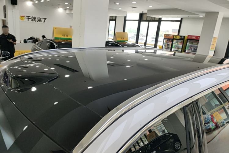 Used Hima AITO M8 2025 Model Pure Electric Max+ Five-Seat Long-Range Version Roof