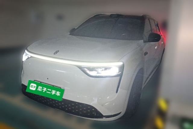 Ojetý Hima AITO M8 2025 Extended-Range Ultra Version 53.4 kWh 6-Seater Edition