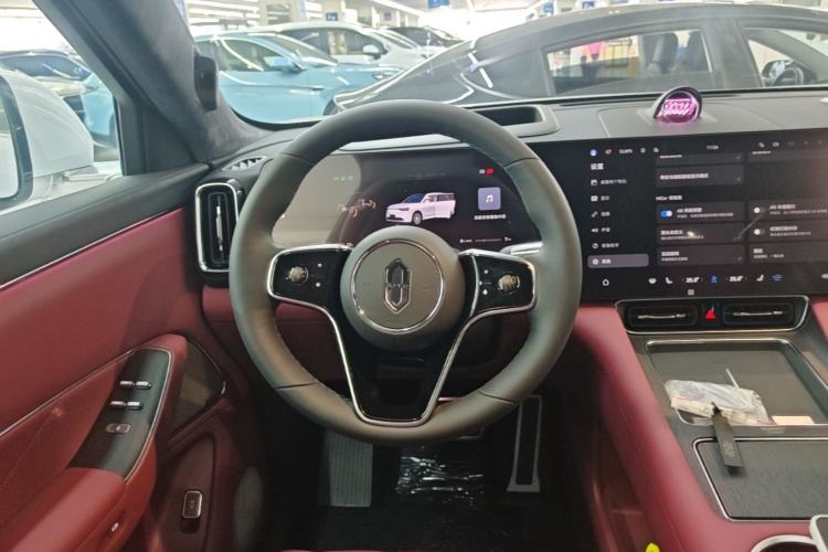 Used Hima AITO M8 2025 Model, Pure Electric Max+ Five-Seat All-Wheel-Drive Version Steering Wheel